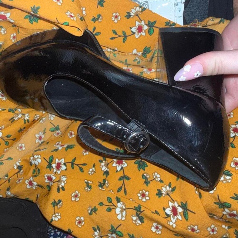 Steve-madden Women's Black Courts